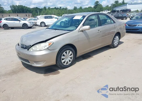 2005 Toyota Camry Le z USA, uszkodzony, nr VIN 4T1BE32K65U614234